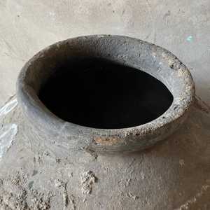 Maceta Grande de Terracota Hecha a Mano Estilo Rústico Antiguo de la India, Macetero de Barro para Combinar y Mezclar, 1 Contenedor para Decoración de Jardín u Hotel - Product Image 3