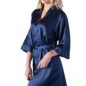 ชุดนอนลำลองสำหรับผู้หญิง ชุดคลุมโรแมนติก ผ้าไหมซาติน ชุดคลุมอาบน้ำ ดีไซน์ทันสมัยสำหรับฤดูร้อน ฤดูใบไม้ร่วง ฤดูใบไม้ผลิ - Product Image 4