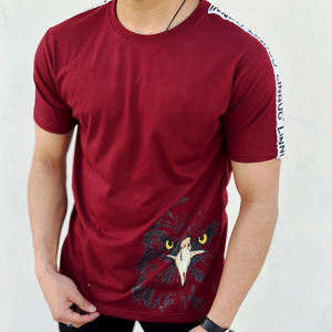 T-shirt Homme Col V Manches Courtes Coupe Ample Écologique Personnalisé en Gros, Impression DTG Tricotée de Haute Qualité - Product Image 1