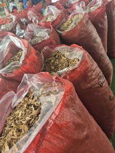 Fabricant vietnamien : Fournisseur de cardamome noire de qualité supérieure, savoureuse, la plus vendue, à prix abordable, avec emballage personnalisé - Product Image 2