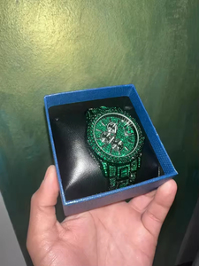 Montre chronographe de luxe pour hommes, bracelet en acier inoxydable avec diamants noirs et émeraudes, mouvement à quartz analogique, boîtier de 41mm, boucle, cadran en verre - Product Image 2