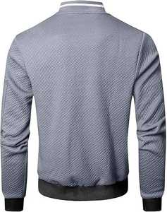 เสื้อแจ็คเก็ตบอมเบอร์ผู้ชายทรงหลวม น้ำหนักเบา สไตล์ลำลอง ทันสมัย พร้อมโลโก้ด้านหน้าและเส้นใยไม้ไผ่ - Product Image 3