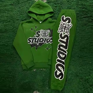 Ensemble sweat-shirt et pantalon de survêtement vintage personnalisé avec impression sérigraphique, streetwear lourd - Product Image 4