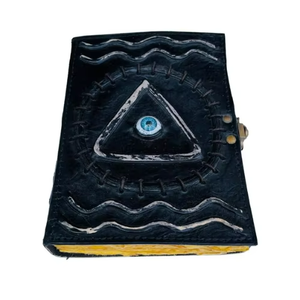 Carnet en cuir véritable Hocus Pocus 7x5 pouces, motif triangle œil maléfique, papier à bords festonnés classique, 120 pages vierges - Product Image 4