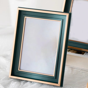 Cadre photo carré rotatif multifonctionnel en bois fait main, découpe et impression, présentoir vertical de table, décoration intérieure - Product Image 1