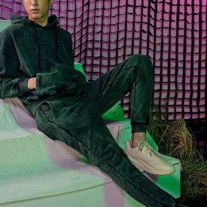 Survêtement d'hiver décontracté coupe-vent en coton et polyester, respirant, léger, à capuche, avec logo personnalisé, grande taille, pour homme, élastique - Product Image 4