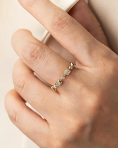 Bague en or véritable 14 carats avec diamant de laboratoire 2,5 carats E VS1, taille radiant et rond, sertie de diamants, style géométrique, bague éternité à maillons de diamants - Product Image 4