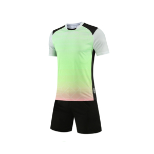 Conjunto de Camiseta y Pantalones Cortos de Fútbol Sublimados en Degradado Verde y Negro para Hombre, Ropa Deportiva de Poliéster que Absorbe la Humedad, Manga Corta - Product Image 3