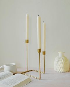 Elegante Candelabro para Bodas con Portavelas de Metal Dorado para Banquetes, Hoteles y Decoración del Hogar - Product Image 4