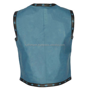 Chaleco de cuero azul claro con cuello en V para hombre de alta calidad con cierre de estilo de botón de cuerno Servicio OEM transpirable para pedidos a granel - Product Image 2
