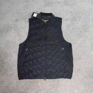 Chaleco Acolchado Ligero sin Mangas para Hombre, Chaqueta Deportiva Impermeable y Transpirable, Ropa Deportiva para Invierno, Entrenamiento, Running, Fitness y Actividades al Aire Libre - Product Image 3