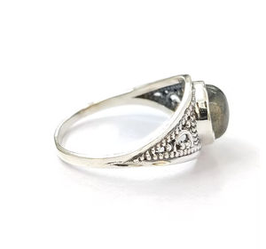 Natural <b>Labradorite</b> Gemstone 925 Silver Luxury Oval <b>Ring</b> for Unisex Everyday Wear & Wedding Fine Jewelry Wholesale - Product Image 2