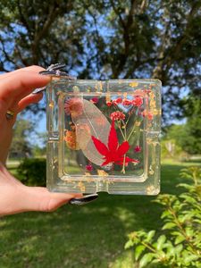 Cenicero de Resina con Geodas Hecho a Mano al por Mayor – Fabricante de Ceniceros de Cristal Epoxi de Lujo Personalizados para Decoración de Interiores y Salones - Product Image 5