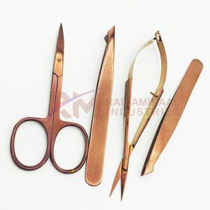 Meilleur produit tendance : Kit de coupe-sourcils personnalisé en acier inoxydable couleur or rose plasma, avec ciseaux à cuticules et à ressort - Product Image 6