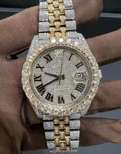 Reloj de Lujo para Hombre de Acero Inoxidable con Diamantes, 36 mm, Redondo, Analógico, de Cuarzo, con Fecha, Cristal de Zafiro y Cierre Plegable - Product Image 1