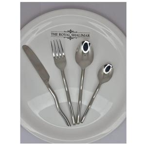 Elegante Juego de Cubiertos Desechables de Acero Inoxidable de 7 Piezas con Borde Recto y Mango Martillado para Hoteles, Fiestas y Eventos. - Product Image 2