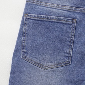 Jeans de mujer de cintura alta y pierna recta, estilo vintage, color azul medio, pantalones de mezclilla de buena calidad y cómodos para mujer. - Product Image 6