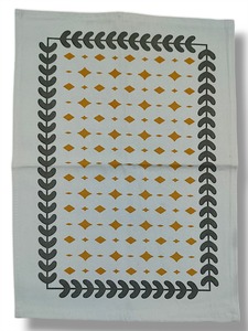 Essuie-tout de cuisine en coton uni écologique, rectangulaire, bleu clair avec motif de diamants dorés et feuilles vert foncé - Product Image 6