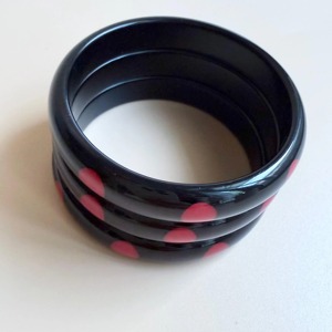 Pulseras de Resina Sin Níquel, Pulseras de Resina Sin Plomo, Pulseras de Resina con Acabado Sólido, Pulseras de Resina Personalizadas de Fábrica, Artículo al por Mayor - Product Image 6