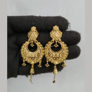 Pendientes Clásicos Dorados Tipo Huggie con Circonita y Perla, Diseño de Flor de Moda, Colgantes para Fiestas - 11058823GL - Product Image 1