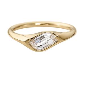 Anillo de compromiso minimalista de diamante solitario de 14K de oro puro con corte de llama y diamante cultivado en laboratorio, personalizable, regalo de aniversario - Product Image 1