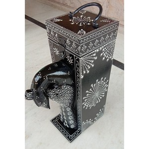 ขาตั้งร่มไม้มะม่วงลายยูนิคแบบชนเผ่า งานแฮนด์เมด - ขายส่ง - Product Image 1