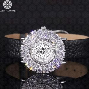 Montre de luxe pour homme en acier inoxydable Charm Jewells, cadran de 40 mm, bracelet de 20 mm, lunette sertie de diamants, fermoir caché à bouton-poussoir, mouvement mécanique - Product Image 1