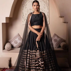 Lehenga Choli Negro con Dupatta Transparente y Borde Dorado |   Ropa Étnica India Tradicional y Festiva para Mujeres, Diseñada para Bodas y Fiestas - Product Image 1