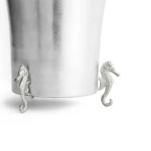 Seau à champagne élégant fait main avec un design luxueux et contemporain pour les restaurants de villégiature et les collections de bars à domicile Zahid Exports - Product Image 5