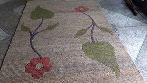 Tapis antidérapant en polyester à tissage plat fabriqué à la machine de style Kilim avec motif floral vert et rouge-Tapis écologique - Product Image 6