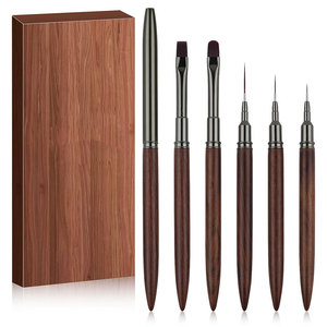 Ensemble de pinceaux pour nail art à détails fins avec virole sertie et pinceaux en nylon de plusieurs tailles pour dessiner des lignes et des motifs - Product Image 1