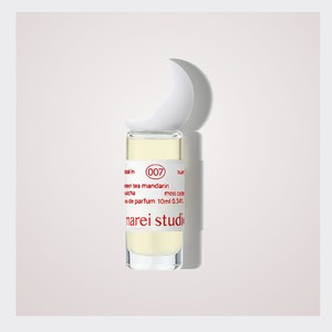 Parfums miniatures O Korean K-Beauty Marei Studio Eau de Parfum 007 Huam 10ml Fabriqué en Corée Vaporisateur format voyage - Product Image 2