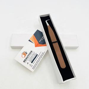 Pinzas de Extensión de Pestañas de Acero Inoxidable de Alta Calidad BEAUTIVIA INTERNATIONAL, Pinzas de Volumen de 90 Grados, Color Marrón Mate, 12 cm - Product Image 6