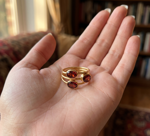 18k Solid Yellow Gold Bezel Setting Natural Oval Cut Red Fire <b>Garnet</b> Gemstone Wedding <b>Ring</b> Unisex Jewelry for Wholesale - Product Image 5