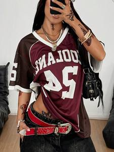 Camisetas de malla extragrandes para mujer, estilo Y2K, color borgoña, con gráfico de número en contraste, personalizadas, OEM, al por mayor, tipo jersey de fútbol americano. - Product Image 5
