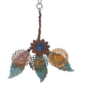 AB Collections Luxe Moderne Style Intérieur Fer Feuille Fleur Forme Multicolore Artisanat Suspendu Décoration De Noël 12X17cm - Product Image 1