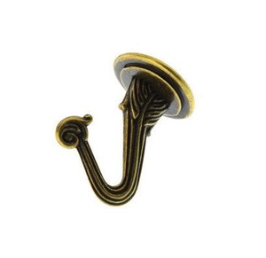 Ganchos de Pared de Latón de Primera Calidad con Estilo Clásico Antiguo y Detalles Modernos Disponibles en Rana Overseas Inc - Product Image 5