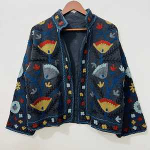 Chaqueta Bomber de Algodón Indio Bordada a Mano Kantha para Mujer, Estilo Étnico, Reversible, Ecológica, Acolchada, para Festivales - Product Image 4