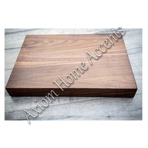 Élégant Axiom Home Accents Planche à fromage en résine Planche à découper en bois durable pour des cuisines écologiques uniques servant et coupant - Product Image 3