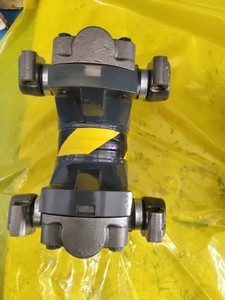 Komatsu 198-20-62000 <b>Universal</b> Joint Assy for D475A Bulldozer Replacement Spare <b>Part</b> - Product Image 4