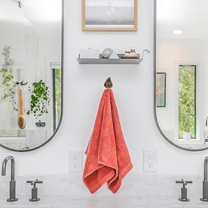 Crochets muraux doubles en métal, robustes et peu encombrants, pour organiser manteaux et sacs dans l'entrée ou la chambre - Product Image 2