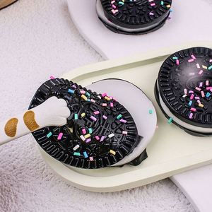 Juguete antiestrés de silicona suave hecho a mano con forma de galleta OREO, juguete sensorial de postre, nuevo juguete Fidget adecuado - Product Image 4