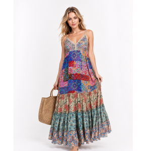Robe longue d'été pour femme en soie recyclée, style spaghetti et patchwork, pour les fêtes et le quotidien - Product Image 1