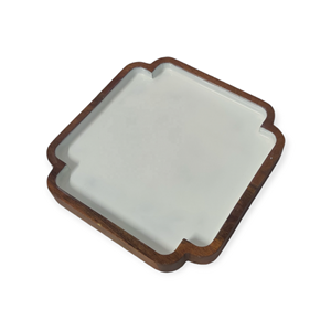 Plateaux de table en bois de manguier faits à la main en émail blanc carré unique brun naturel foncé artisanal servant décoratif en résine de Noël - Product Image 1