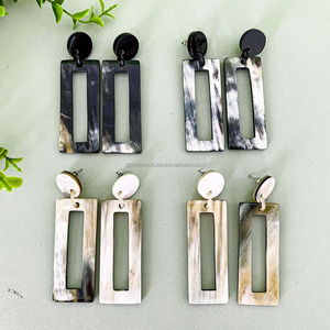 Joyería antigua elegante cuerno indio Jhumka pendientes dijes tradicionales para mujeres y niñas gota de moda exclusiva - Product Image 4