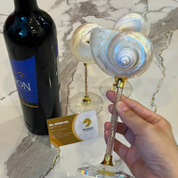 Copa de Vino Artesanal de Concha Marina con Tallo de Cristal Brillante, Vaso Decorativo, Proveedor de Vietnam, Copa de Vino de Concha Marina Natural