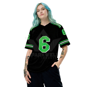 เสื้อฟุตบอลอเมริกันสีดำสำหรับผู้หญิง สีเขียว หมายเลข 6 ลายพิมพ์แบบถ่ายเทความร้อน ชื่อทีมแบบกำหนดเอง คอวี แขนสั้น โพลีเอสเตอร์ระบายอากาศได้ดี - Product Image 4