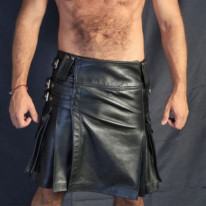 Kilt de Cuero Genuino para Hombre con Bolsillos Cargo y Pliegues, Estilo Utilitario, Colección 2026 - Product Image 1