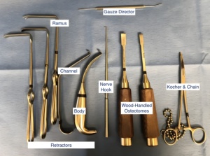 Juego de Instrumentos Variados para Cirugía Mandibular de Aumento de Mentón Mínimamente Invasiva de Calidad Premium, Certificado CE ISO por Pentax - Product Image 1