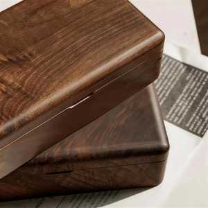 Boîte à bijoux en bois naturel, faite à la main, design classique, durable, organisateur multifonctionnel personnalisé avec couvercle pour emballage cadeau de bijoux - Product Image 5